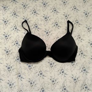 Victoria's Secret PINK Wear Everywhere Push Up Bra 32D